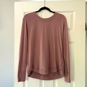 Athleta Women’s crew neck sweatshirt.